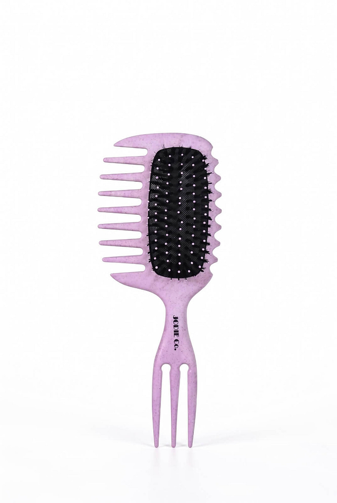 Bristle D